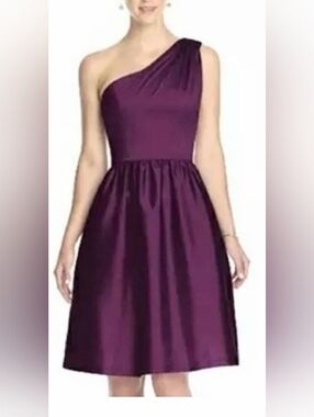 ALFRED SUNG Exquisite Majestic Purple/Plum One-Shoulder A-Line Dress Like New